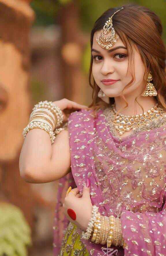 Aarohi Raj Pune top female model for fashion shoots and events