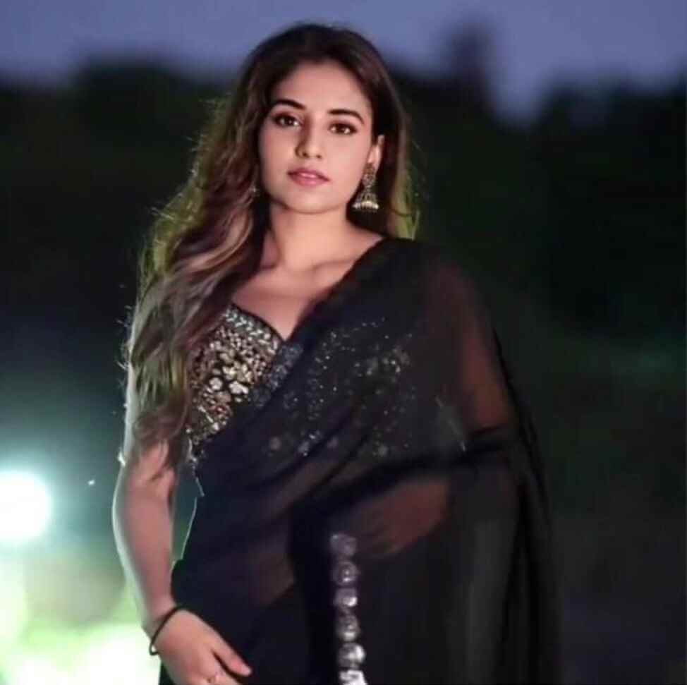 Aarohi Mandal Bhopal female model for fashion shoots and portfolio events