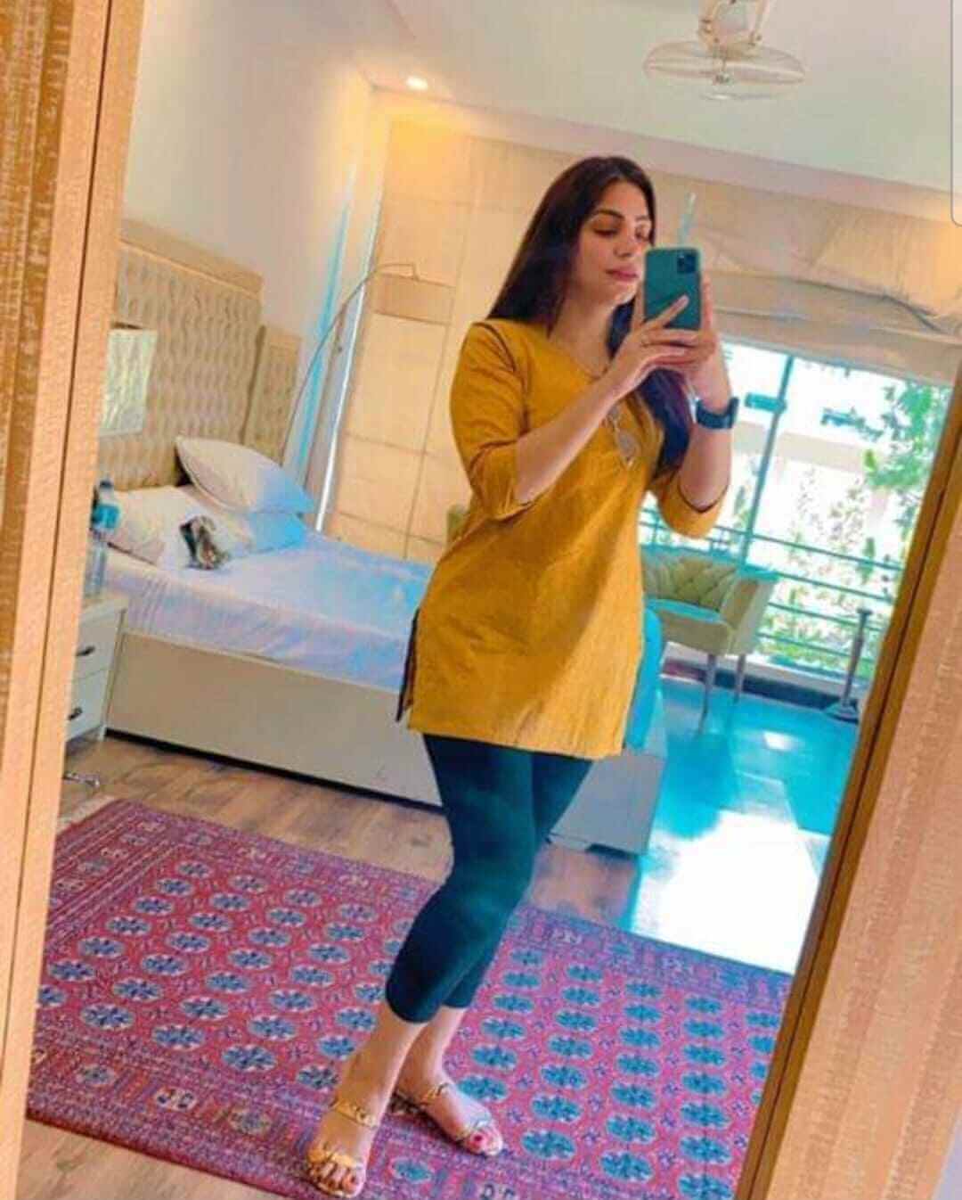 Mira Raj Bhopal professional female model for fashion, portfolio and events