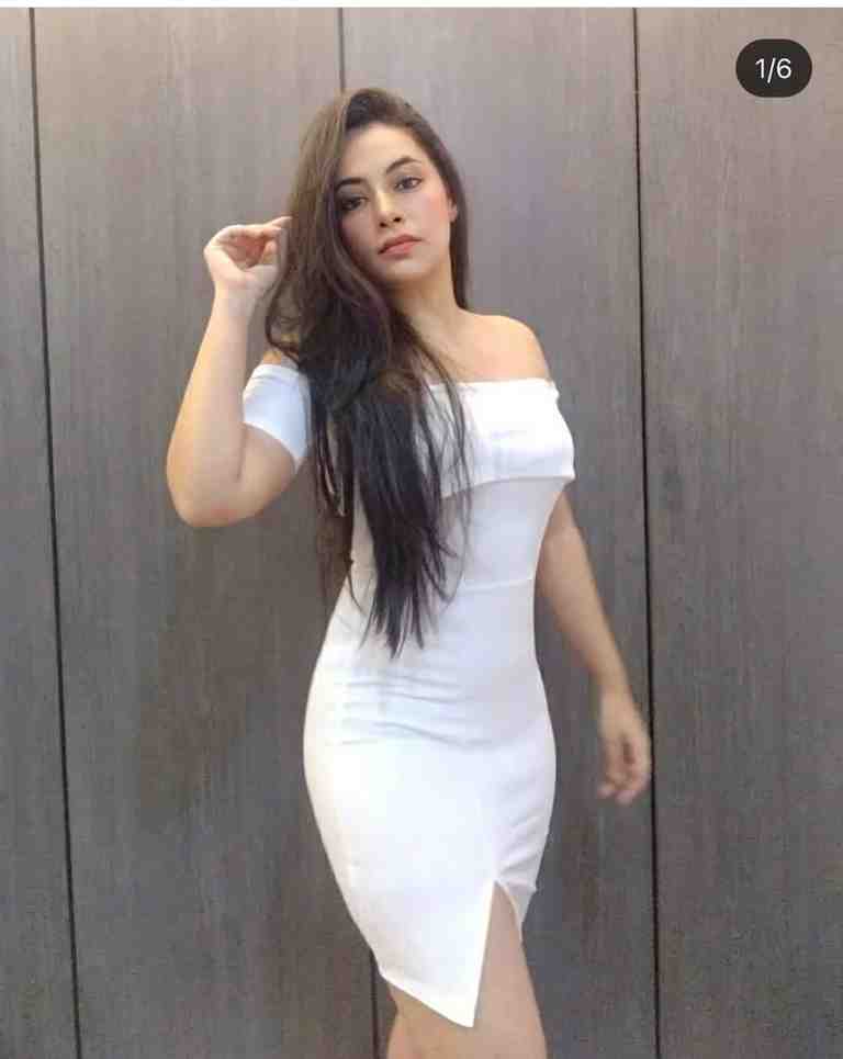 Reena, Russian model in India, international beauty, foreign female escort profile