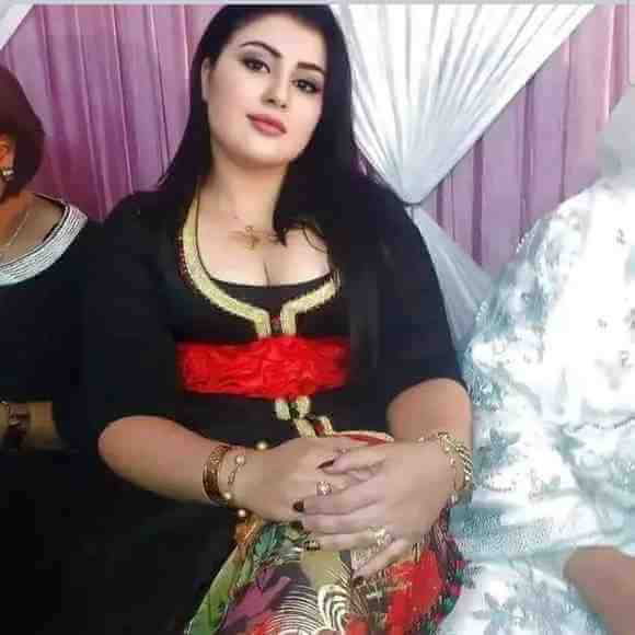Savya Khan, Jammu escort, North Indian model, hot female profile picture