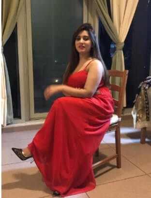 Simran Mehta, Delhi model, Indian influencer, stylish modern woman portrait