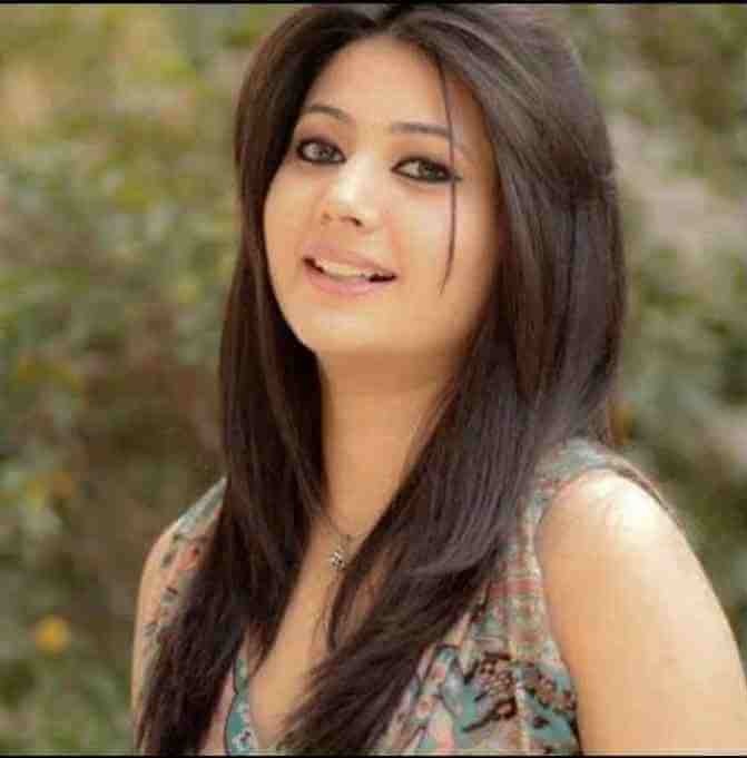 Tanya Gupta, Delhi escort, Indian female influencer, young Noida model